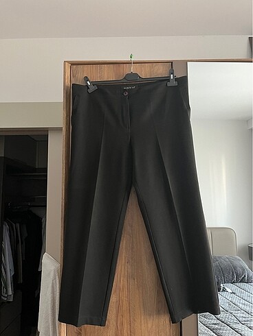 Mode Bravo marka pantolon 44-46