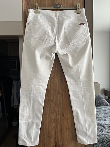 32 Beden RONNİE BEYMEN JEAN PANTOLON 32
