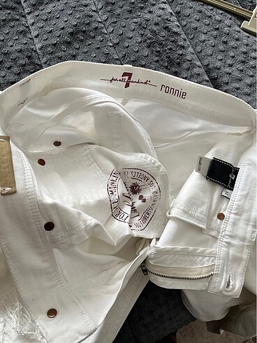 32 Beden beyaz Renk RONNİE BEYMEN JEAN PANTOLON 32