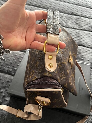  Beden kahverengi Renk Louis vuitton çanta