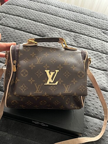  Beden Louis vuitton çanta