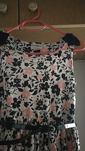 LC Waikiki Kız çocuk elbisesi 
