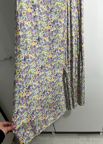 Yazlık Çiçekli Elbise - Görsel 3