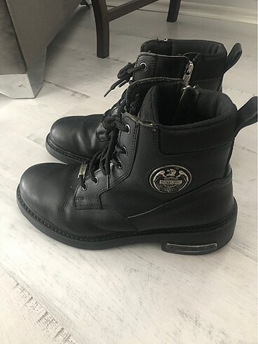 HARLEY DAVIDSON