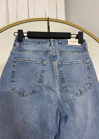 36 Beden Mavi Pastel Renk Salaş Kesim Midi Kot Pantolon
