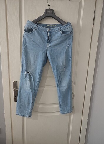 32 Beden mavi Renk LC Waikiki pantolon 