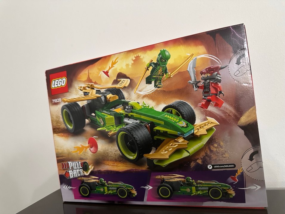 LEGO Ninjago Yeşil Yarış Arabası Seti - Görsel 3