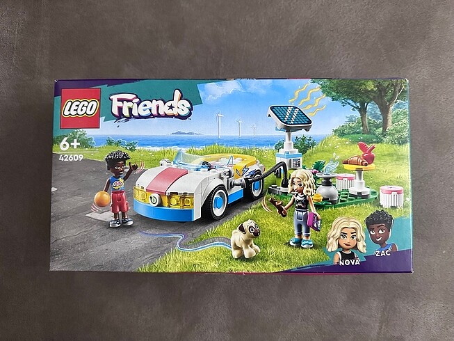 Diğer Lego Friends Elektrikli Araba