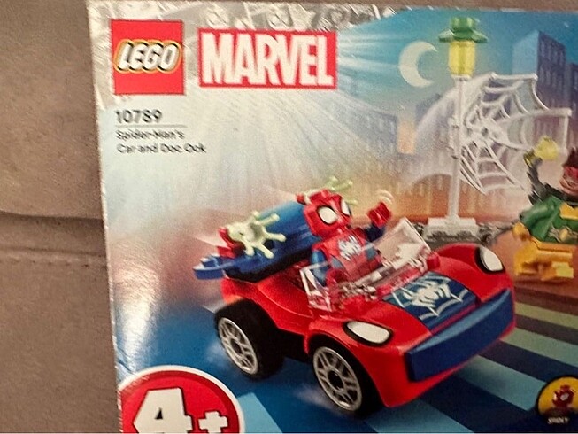  Beden Lego 10789 örümcek adam