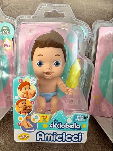 Beden Ciccobello Çiş yapıyor