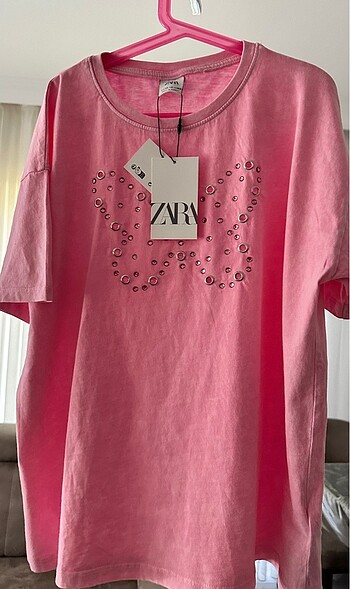 Zara Tshirt