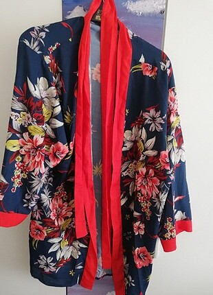 Killstar Kawaii Japon işlemeli Kimono sabahlık