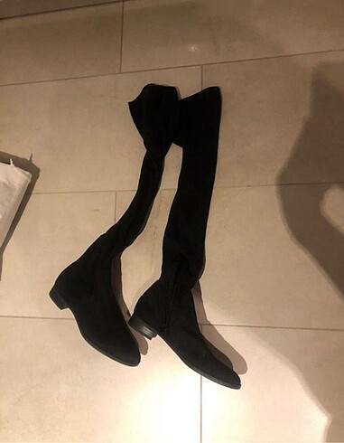 Mango Çorap Çizme