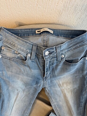 Levis LEVIS KOT