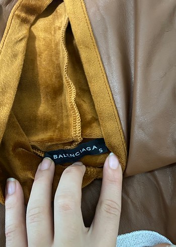 m Beden kahverengi Renk BALENCIAGA Kahverengi Deri Kadın Eşofman Takımı