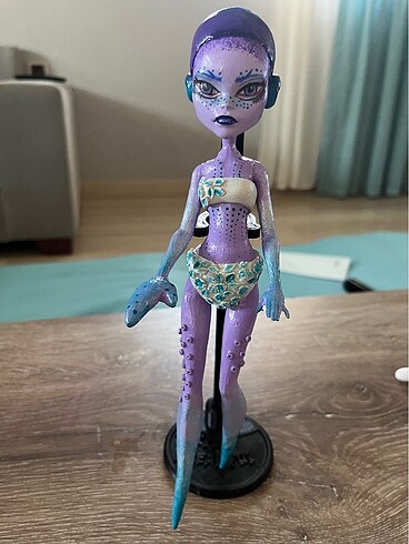 Repaint octopus crap doll