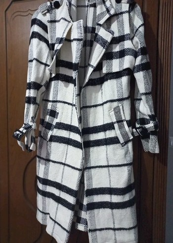 Ekose Desenli Düğmeli Kadın Uzun Kaban - Görsel 2