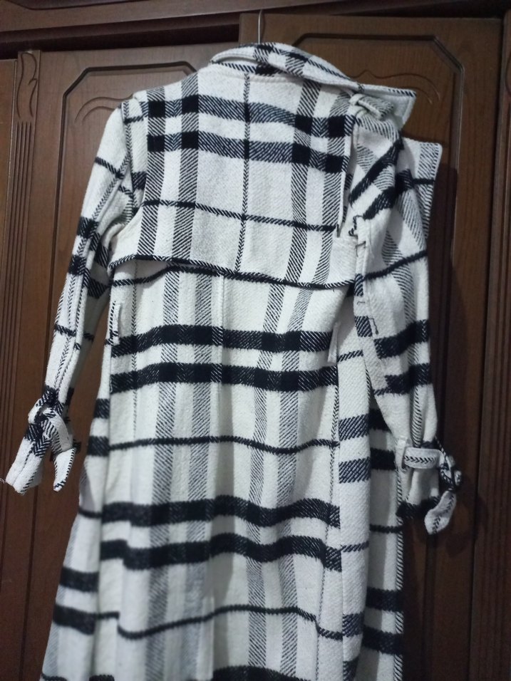 Ekose Desenli Düğmeli Kadın Uzun Kaban - Görsel 5