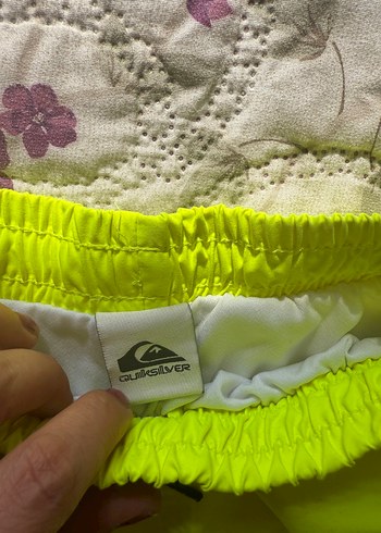 Quiksilver Mayo Şortu 12 yaş - Görsel 3