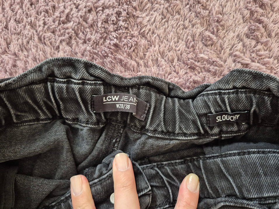 Siyah Bol Kesim Midi Kot Pantolon - Görsel 3