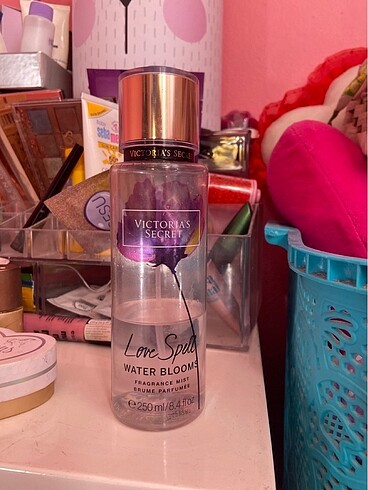 Love spell water blooms victorias secret