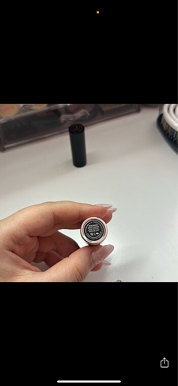 Anastasia Beverly Hills Pembe ton ruj