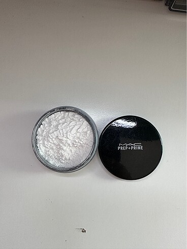Mac toz pudra