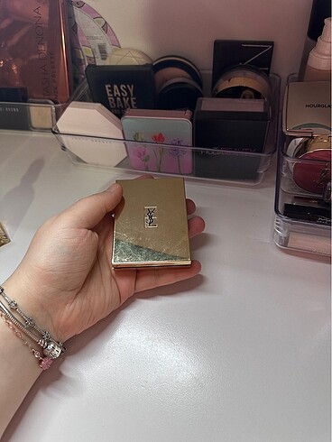 Yves saint pudra - Görsel 5