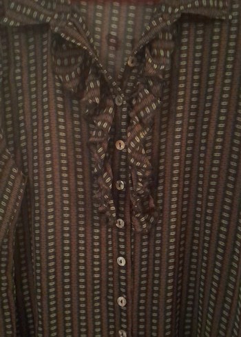 Düğmeli Bohem V Yaka Kadın Gömlek - Görsel 2