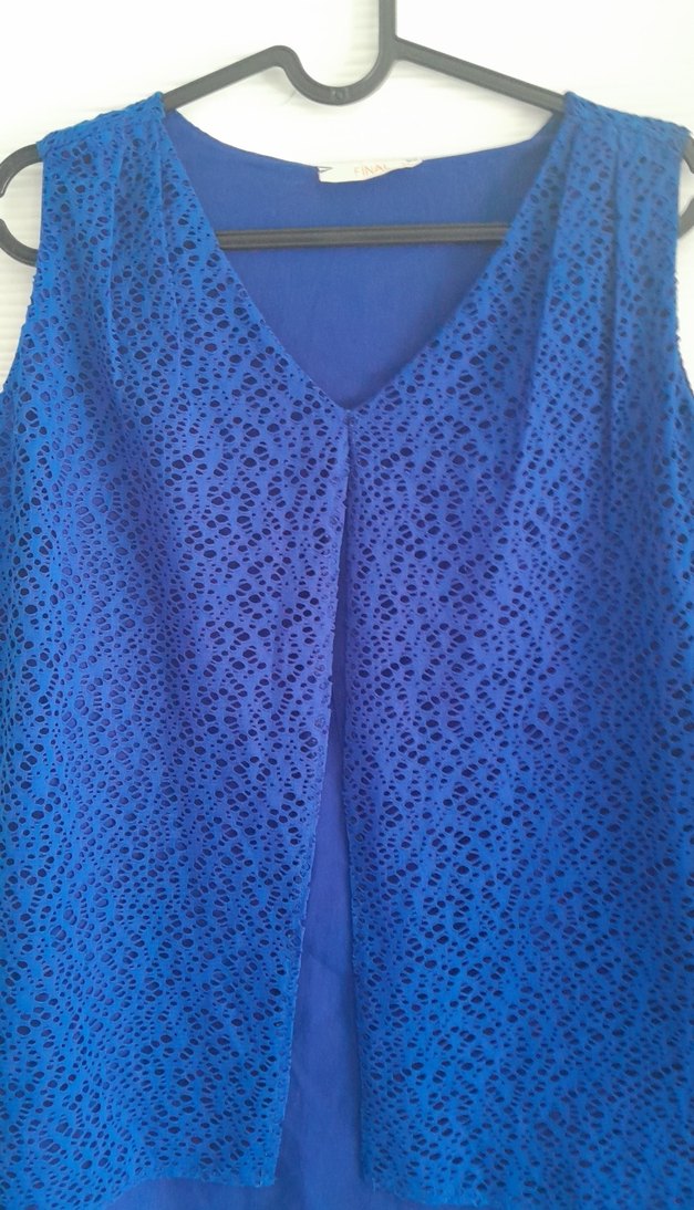 Mavi Dantelli V Yaka Kolsuz Bluz - Görsel 3