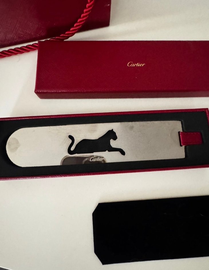 Cartier Bordo kitap ayracı - Görsel 3