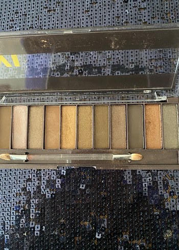 R de L Young XXL Göz Farı Paleti - Bej Tonları - Görsel 3