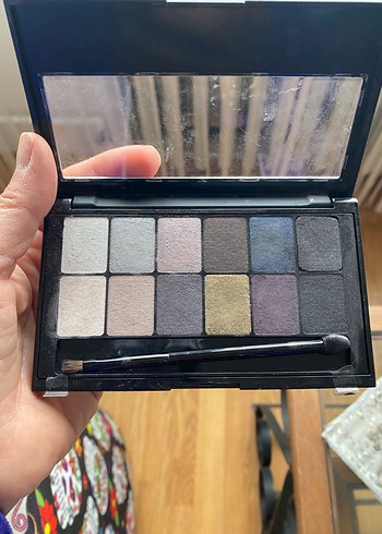 Maybelline The Rock Nudes Far Paleti - Görsel 2