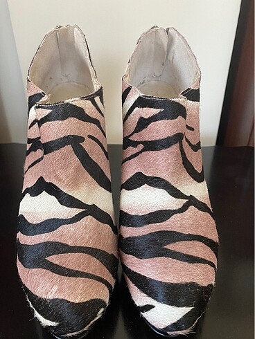 Nine West Nine West marka 39,5 numara arkası fermuarlı dışı tay derisi bo