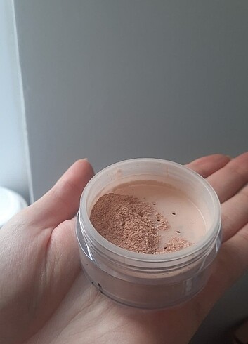  Beden Renk AVON POWDER FOUNDATION 
