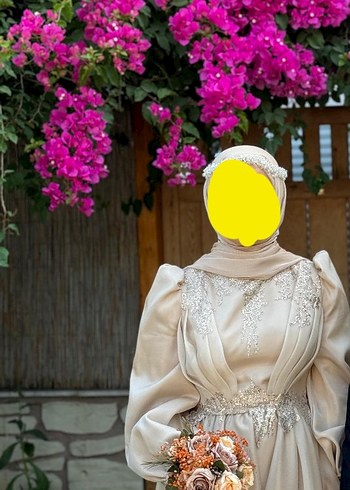 38 Beden Bej Uzun Tesettür Nişan Elbisesi