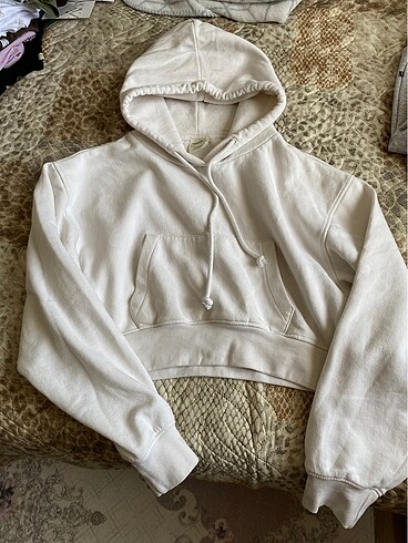 Pull and bear swet