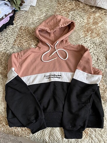 Pull and bear swet