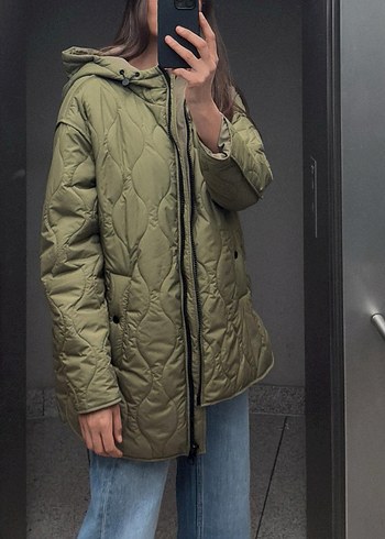 m Beden Zara kapusonlu kapitone sisme mont
