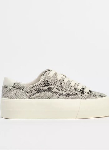 Zara Yılan Desenli Spor Ayakkabı