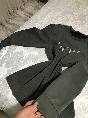 LC Waikiki Sweetshirt
