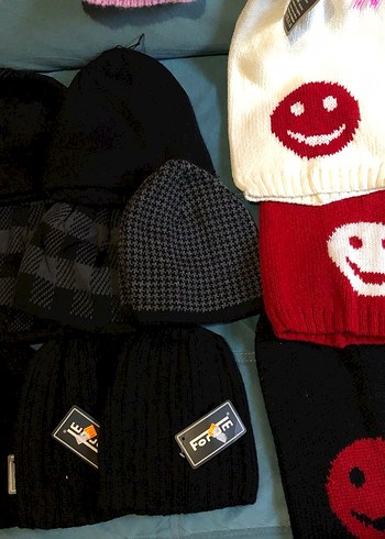 Renkli Nakışlı Pembe Çocuk Bere - Görsel 3