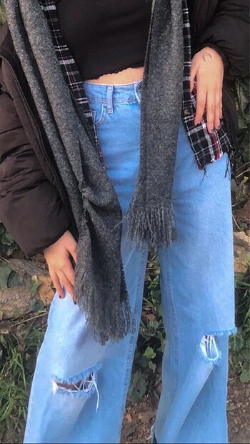 Yırtık bol jean