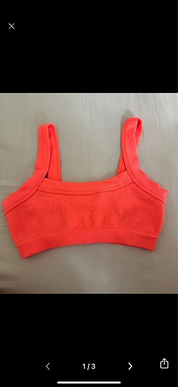 urbanoutfitters crop