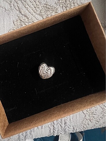  Beden Pandora Charm