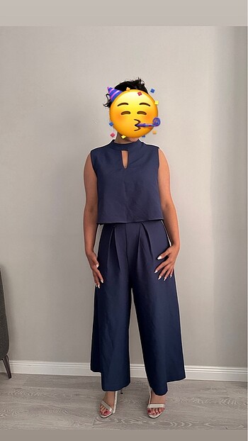 Zara Sırt Detaylı Modern Kumaş Tulum