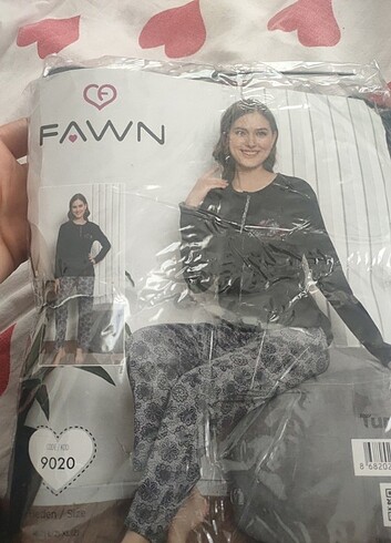 Bayan pijama takımı