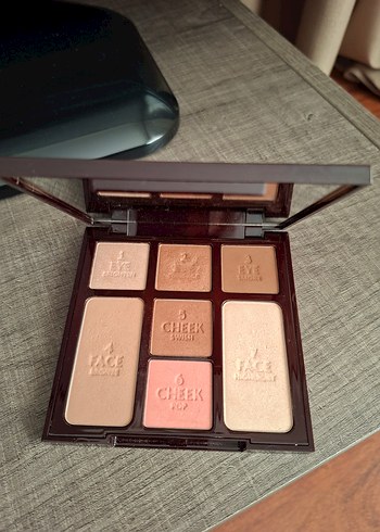 Charlotte tilbury far paleti - Görsel 5