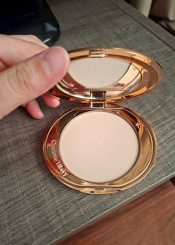 Charlotte tilburry Pudra - Görsel 3