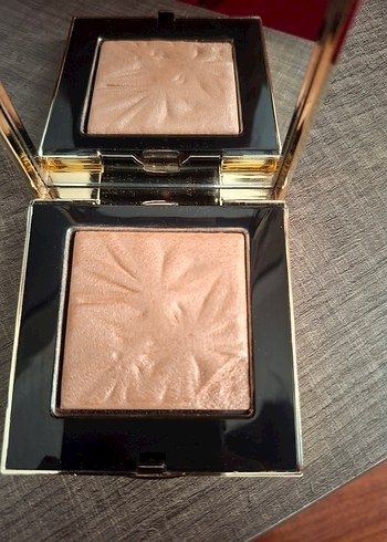 Bobbi brown aydınlatıcı - Görsel 2
